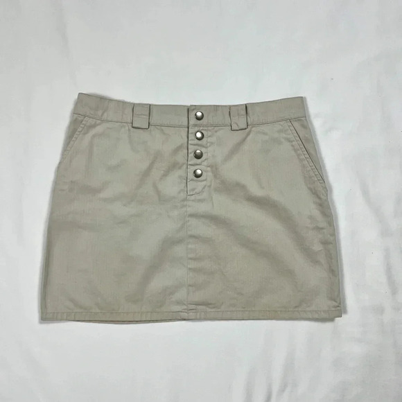 Y2K Roxy Mini Skirt - Picture 3 of 7